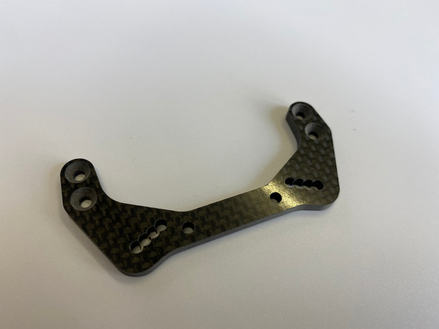 XB2'21 GRAPHITE SHOCK TOWER - 4-HOLES - FRONT - 3.5MM