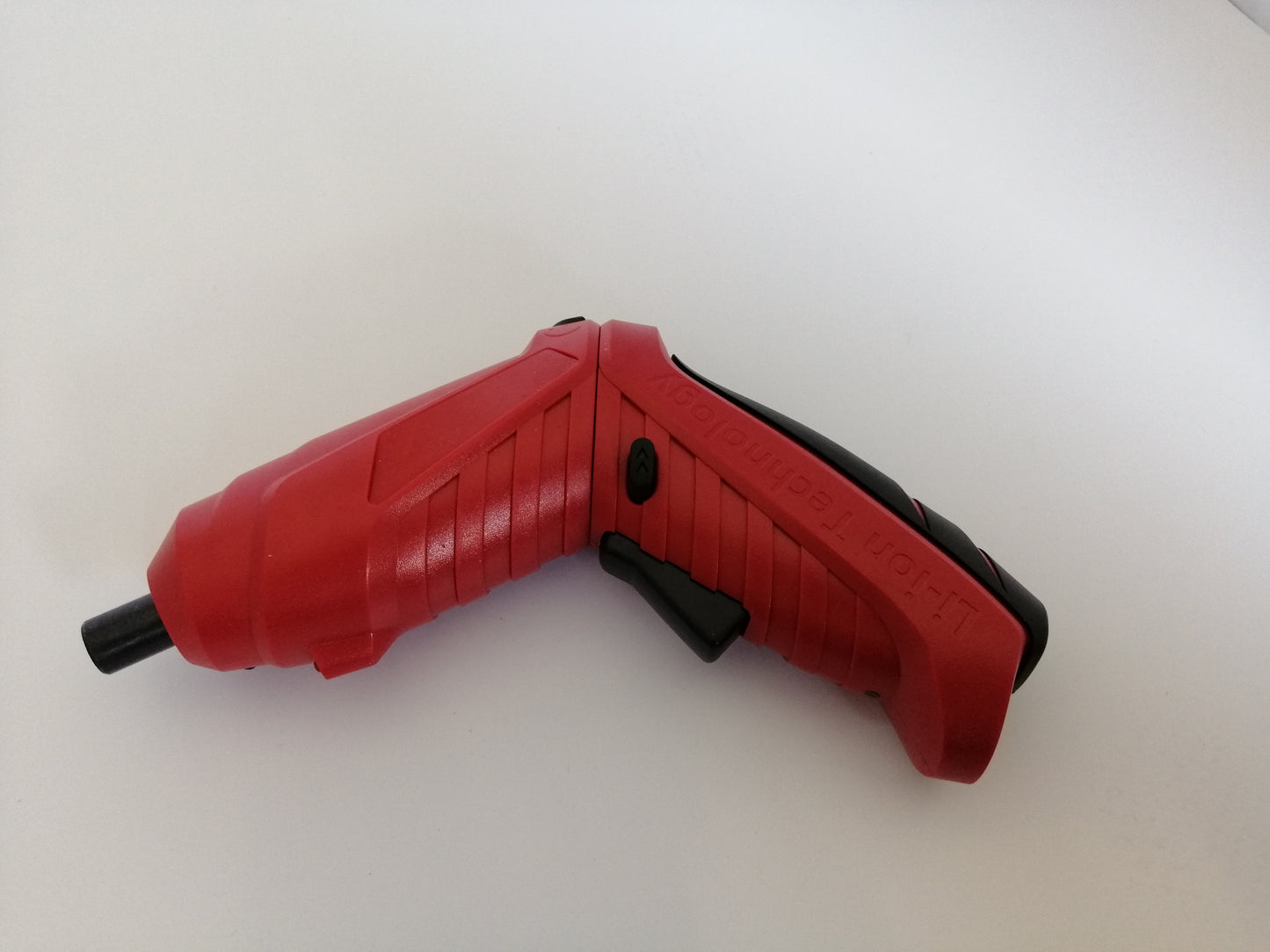 cordless screwdriver
