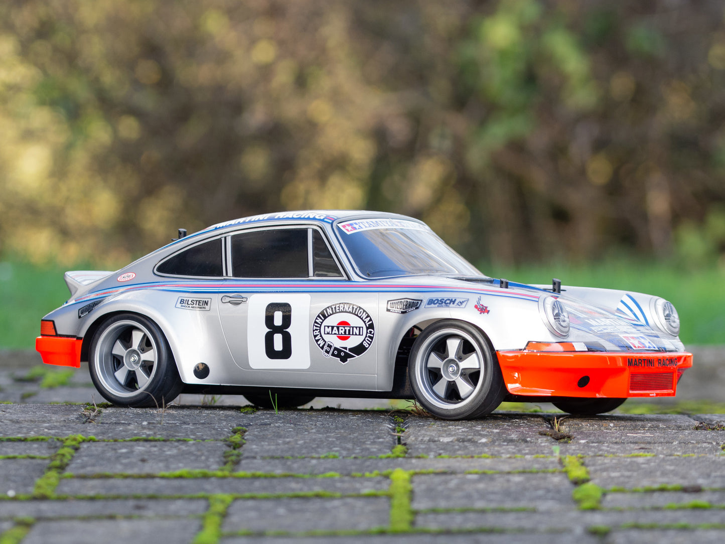 Tamiya Porsche 911 Carrera RSR Martini (TT-02)